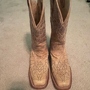 Corral cowboy boots